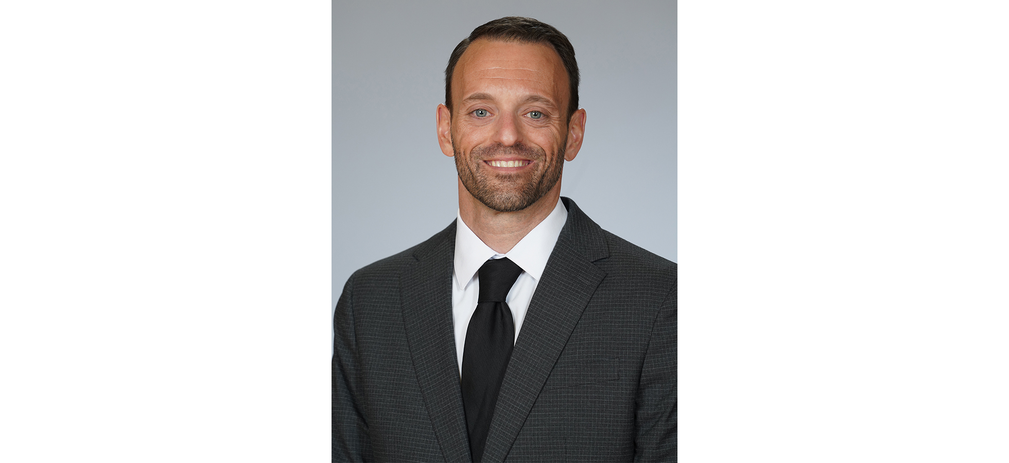 亚洲博彩网站 Appoints Seasoned Intercollegiate Athletics Professional Eric Gobiel as New Athletic Director