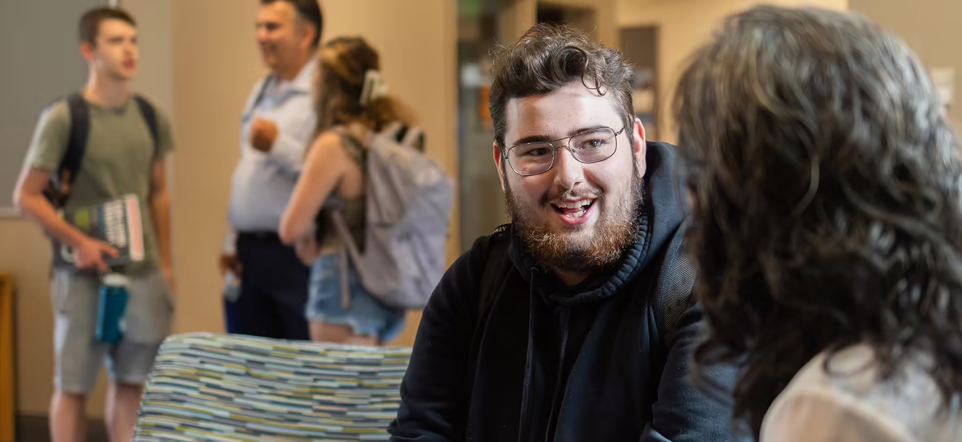 亚洲博彩网站 Launches Civic Friendship Scholars Program for Fall 2025 Incoming Class